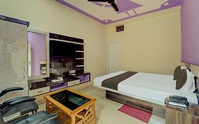 Super Hotel O Siddhi Vinayak Hotel & Banquets