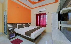 Super Hotel O Siddhi Vinayak Hotel & Banquets